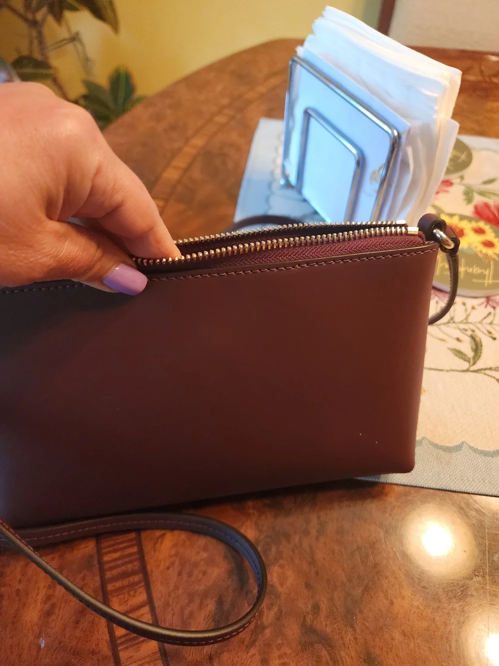 👛Kate Spade New York Crossbody Bag with Turtle Purse Charm | NWOT🐢